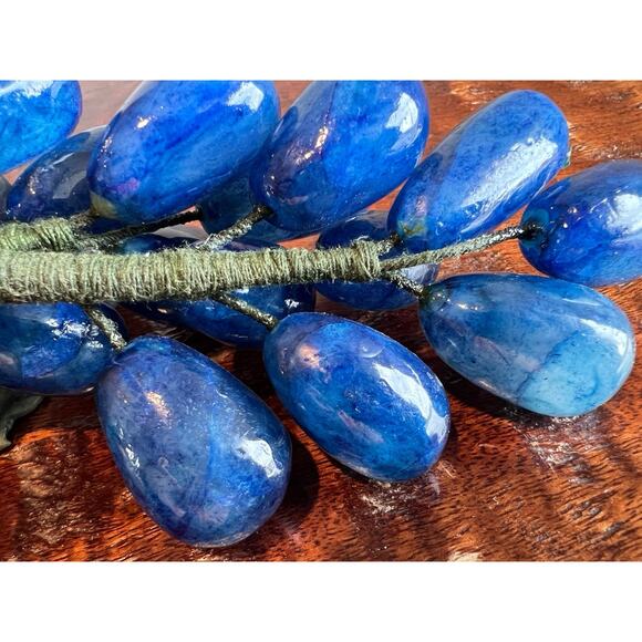 Vintage Blue Alabaster Marble Grapes Bunch Rare Carved Italy Green Stone Leaves - Picture 8 of 13